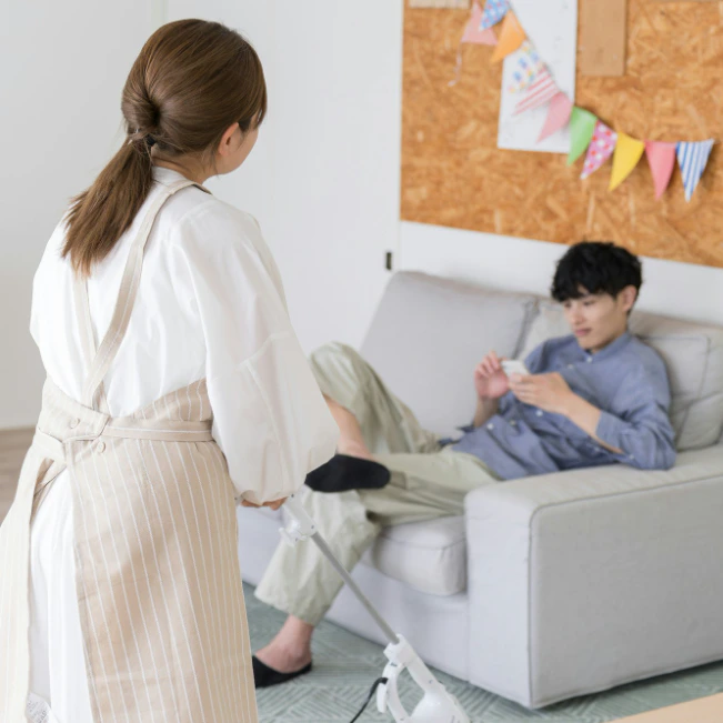 「夜勤明けでフラフラなのに…」家事も育児も全部私、限界のママへ届いた打開策