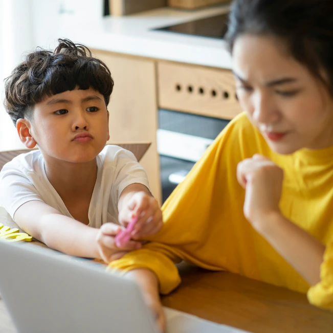 「育児、向いてない」それでも2人目を考えてしまう…先輩ママたちの本音