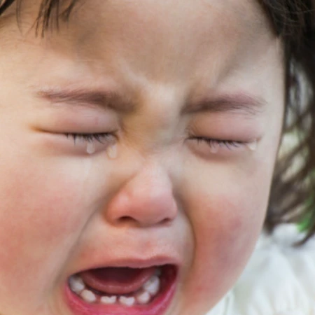 突然のブーメラン！通りすがりの女子高生の言葉にママ友は...｜他人の子に厳しいママ友