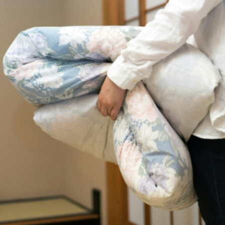 黒ずんだタオルと、カビの布団。母の衛生観念が最悪｜汚部屋実家と決別した話