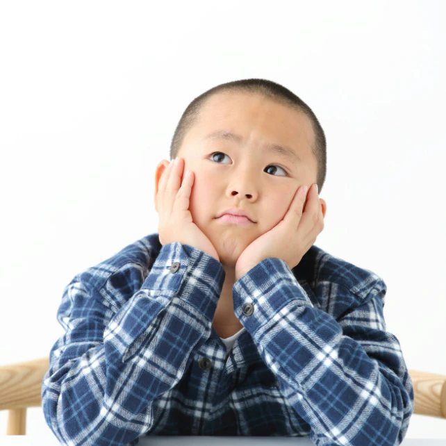 「一番上に生まれるの嫌だった」4人きょうだい長男の本音…夫の「今までママを独占したから我慢しろ」にモヤッ