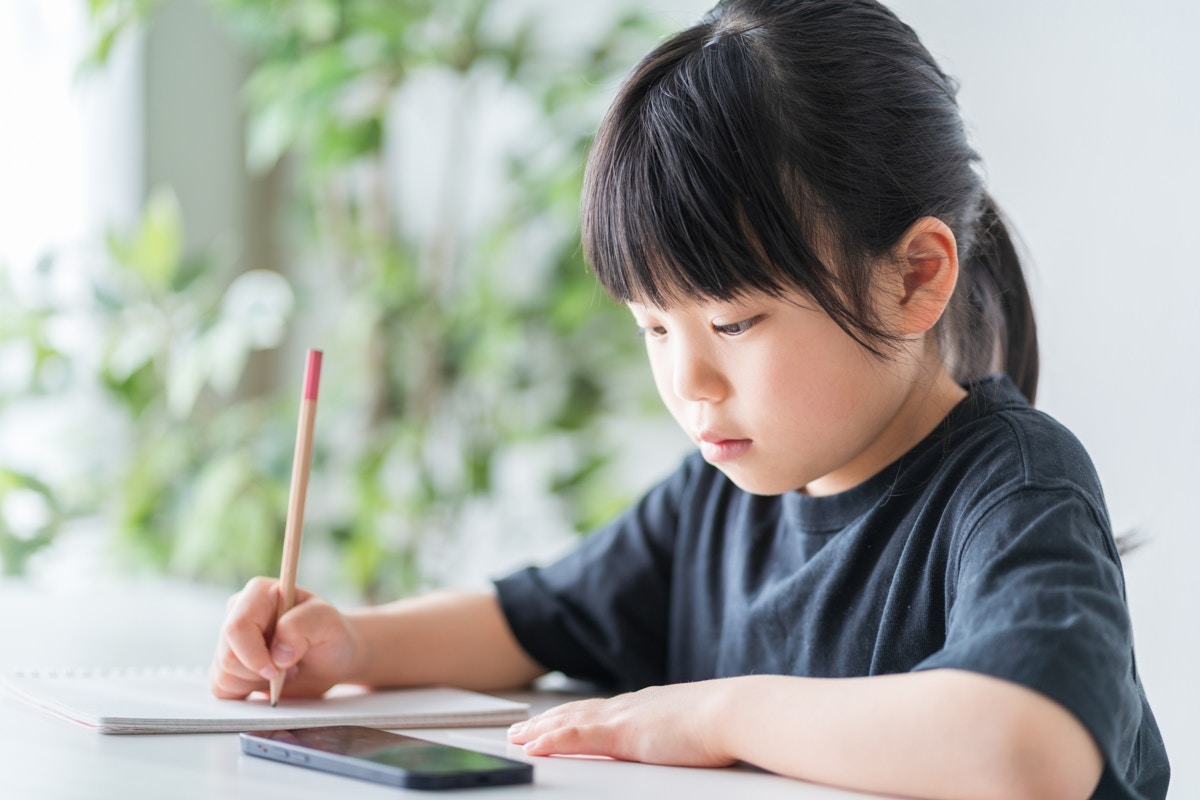 8歳娘に『かわいすぎて食べちゃいたい』と言ったら→返しに6千いいね「切ない」「ほっぺだけでも～」