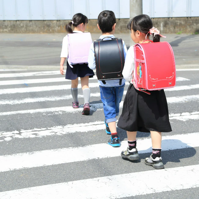 「小1の壁」5学年差と6学年差、どっちがいい？ ベストな兄弟年齢差を考えるママたちの声