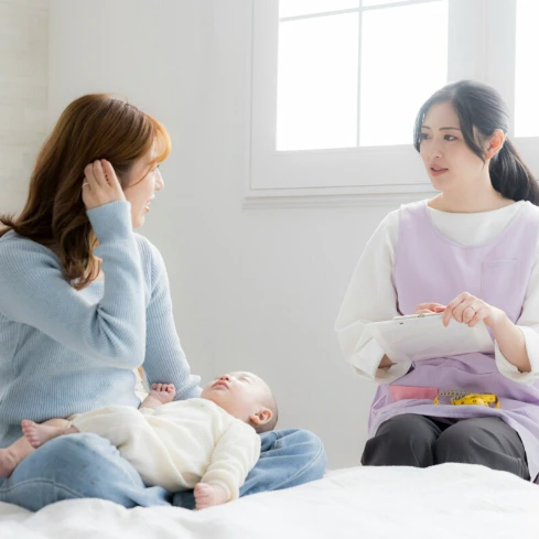看護師「お通じありました？」→産後の混乱で「完食しました」と珍回答！3.4万いいねの爆笑エピソード
