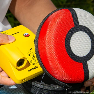 ポケモンとポラロイドが初コラボ モンスターボール型カメラなど全9アイテム