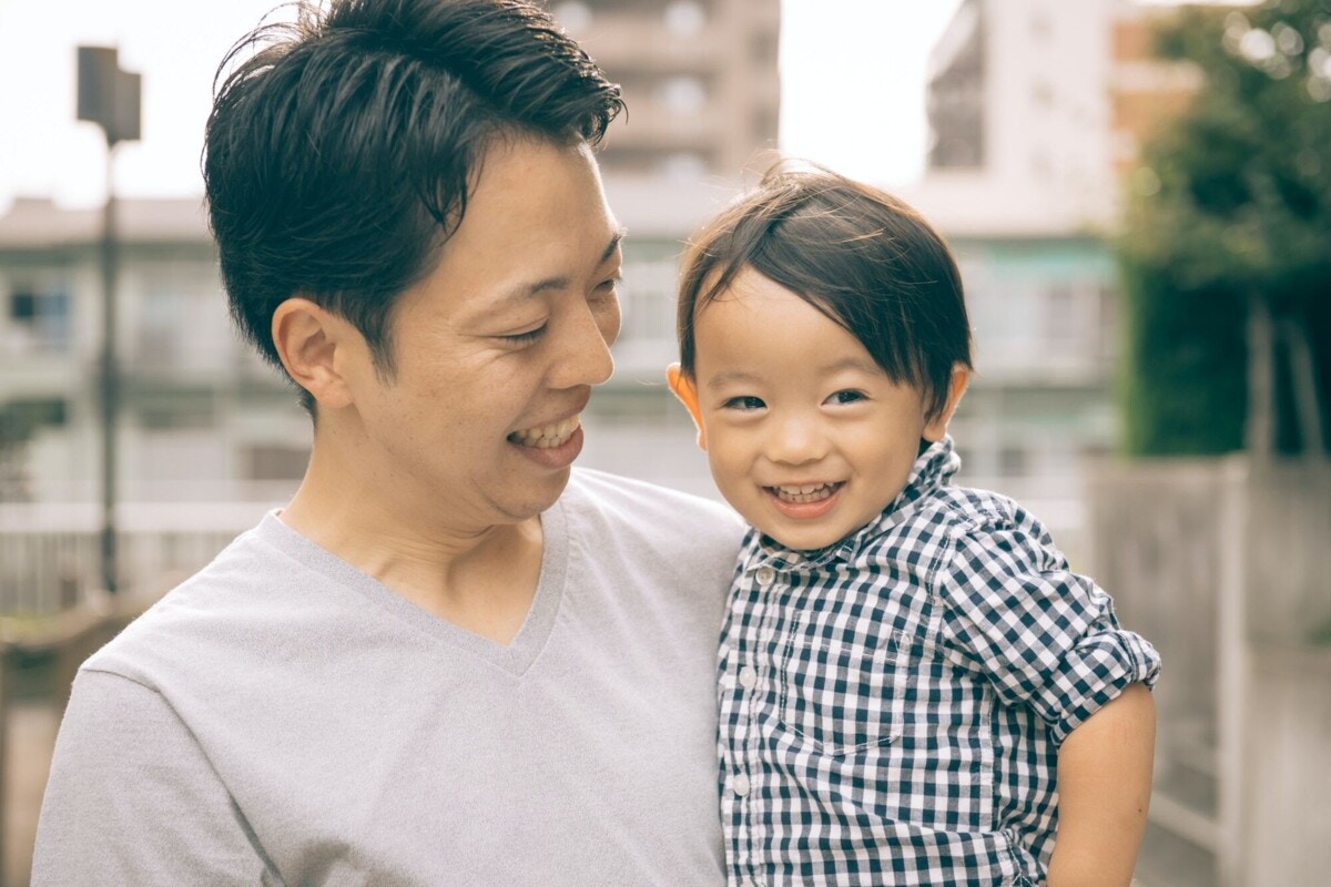 子どもが帽子をかぶってくれない 先輩ママが実践した鉄板ワザ8選 ママリ 子どもが帽子をかぶってくれない 先輩ママが実践した鉄板ワザ8選 ママリ