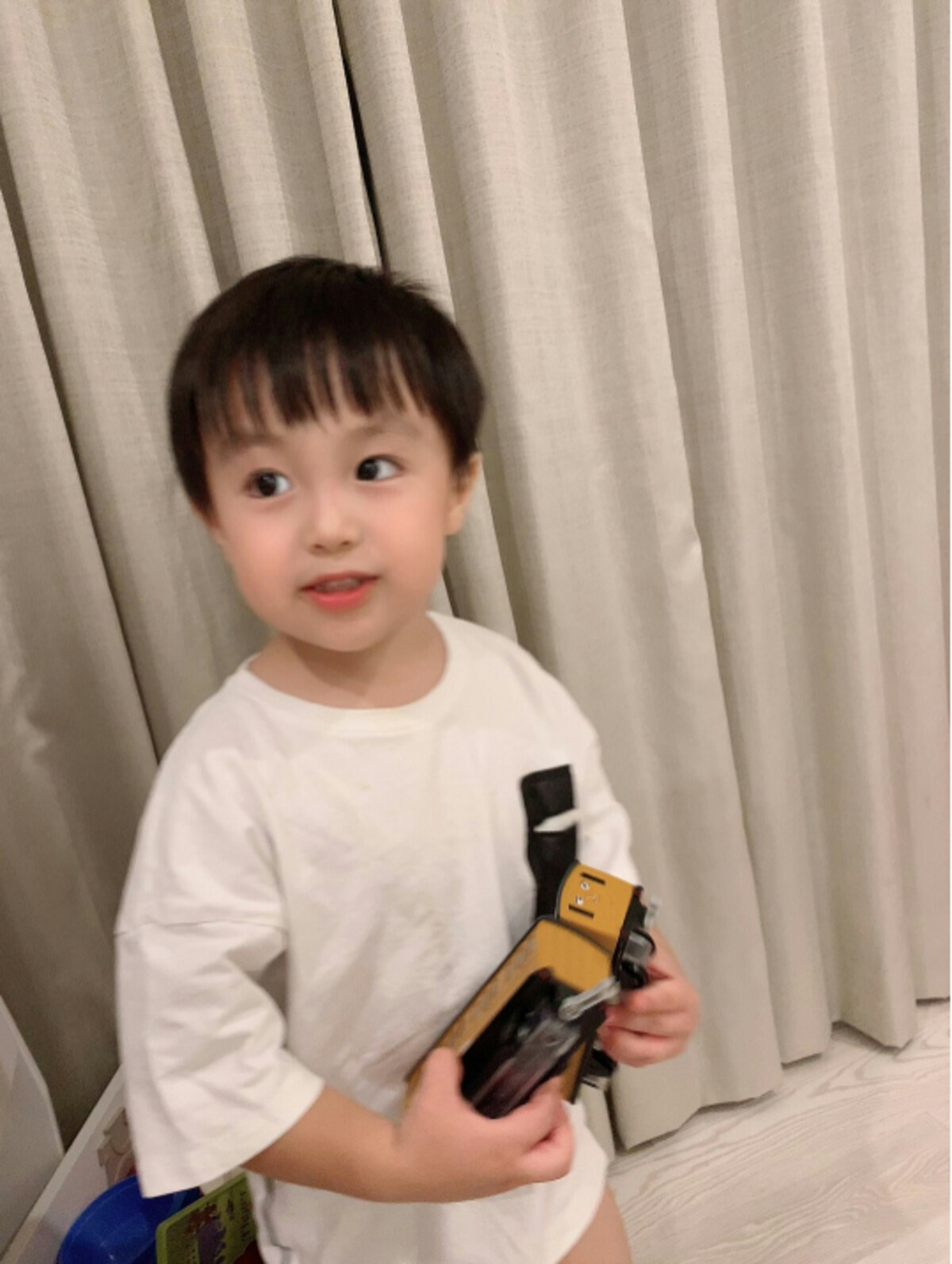 第2子を出産した川崎希さん 赤ちゃんと初めて会った長男くんのリアクションがかわいい ママリ 第2子を出産した川崎希さん 赤ちゃんと初めて会った長男くんのリアクションがかわいい ママリ