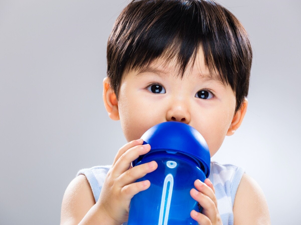 子ども　飲み物