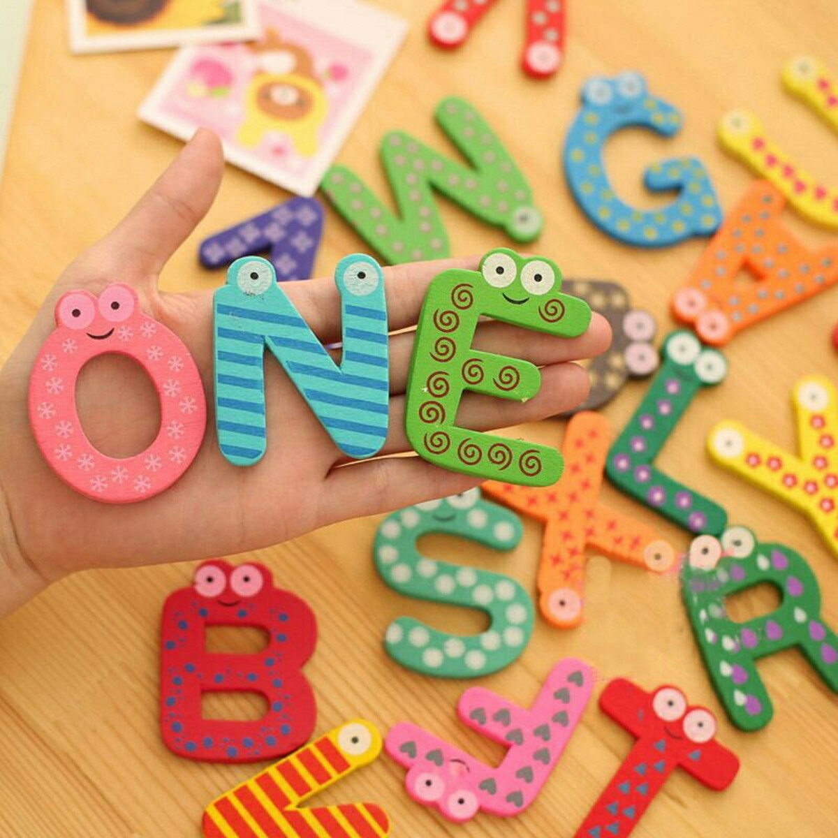 木製おもちゃ アルファベット ABC遊び マグネット 26個セット