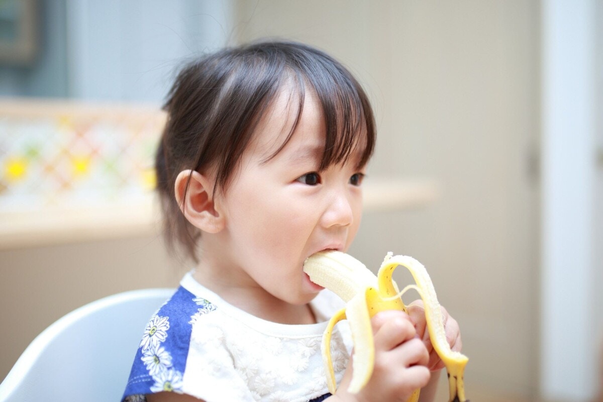 子どもはチョコの味を覚えると何度も欲しがるように ただ与えるだけではng を守って ママリ 子どもはチョコの味を覚えると何度も欲しがるように ただ与えるだけではng を守って ママリ