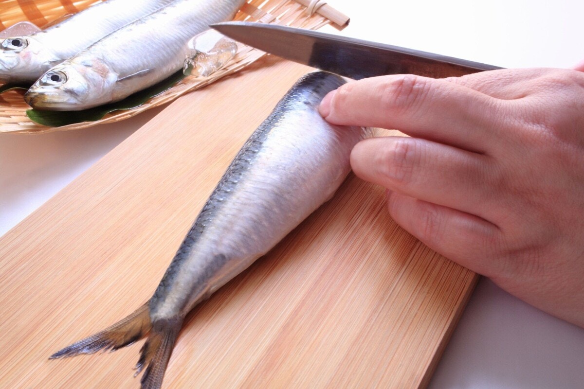 離乳食で魚を使うときの調理法を解説！冷凍保存法やおすすめレシピも 