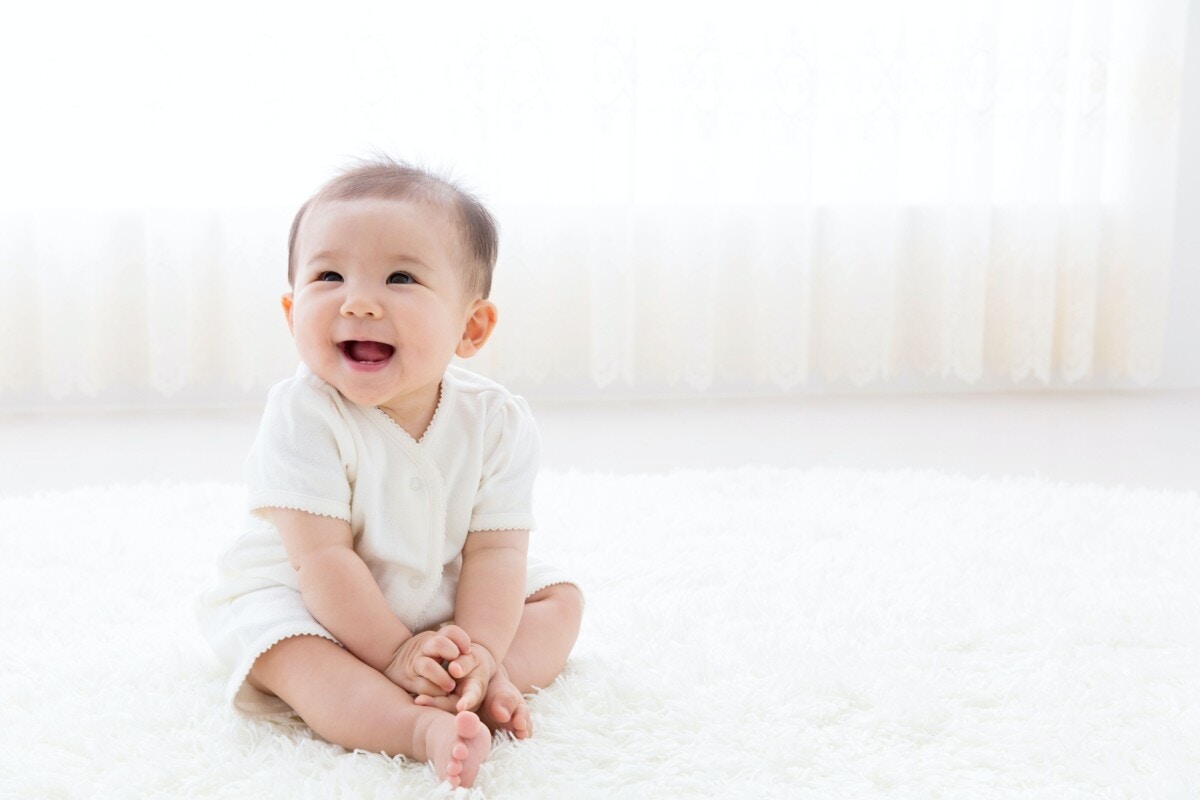 赤ちゃんの喃語 なんご とは 先輩ママのエピソードから引き出すコツまで解説 ママリ 赤ちゃんの喃語 なんご とは 先輩ママのエピソードから引き出すコツまで解説 ママリ