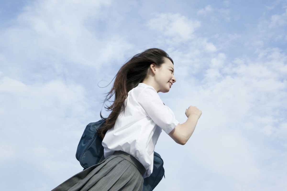 笑顔　10代　日本人