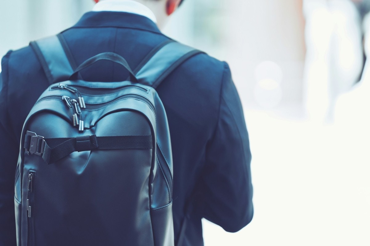 オフィス　男性