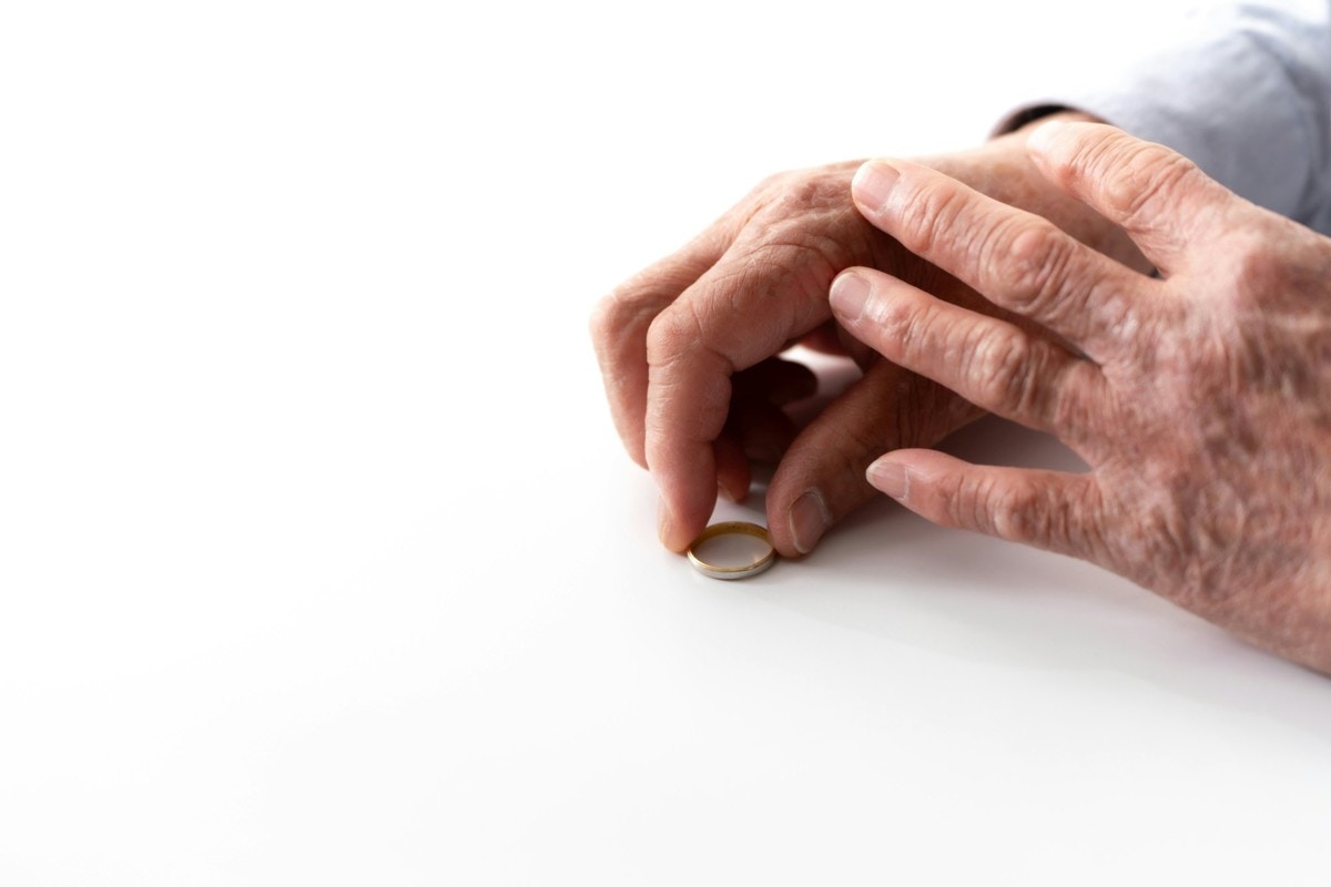 老夫婦　考える