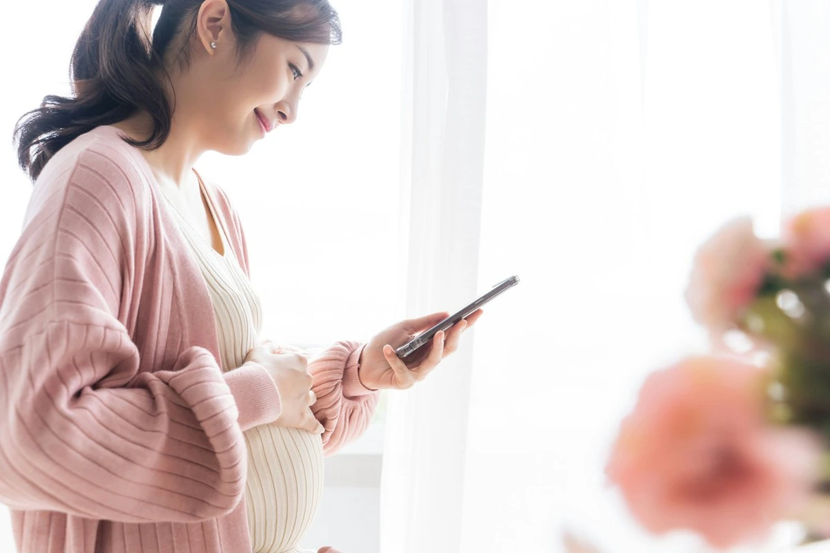 妊婦　スマホ