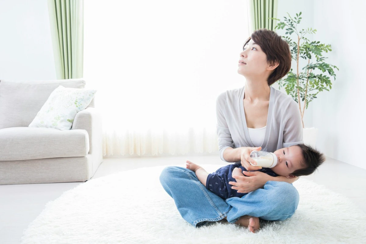 ため息　女性