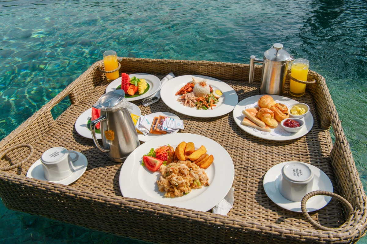 海外　バカンス　料理