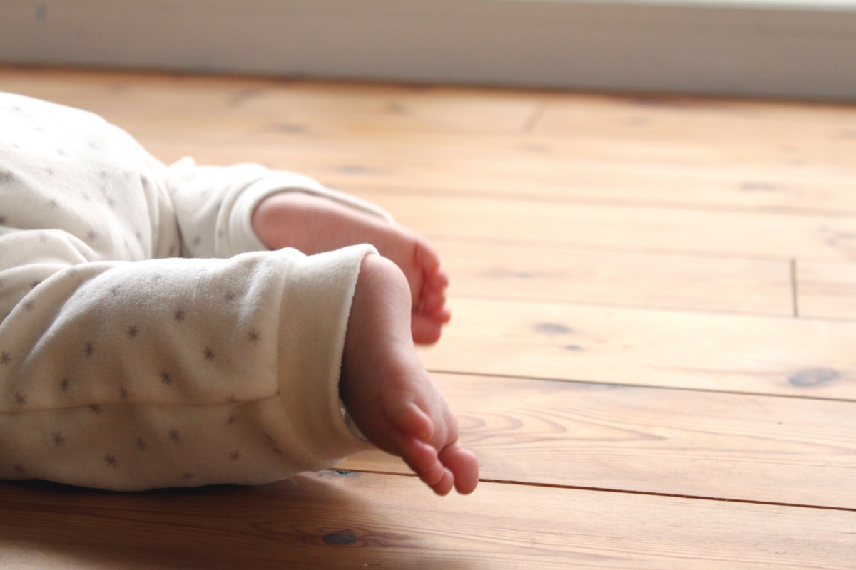 床　赤ちゃん