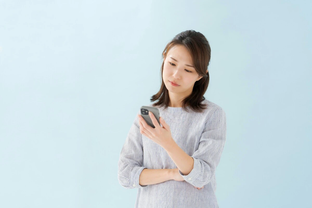 女性　スマホ　不満