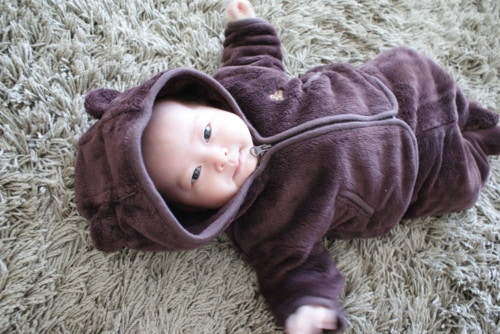 赤ちゃんの体温調節は肌着や洋服で上手に調整！