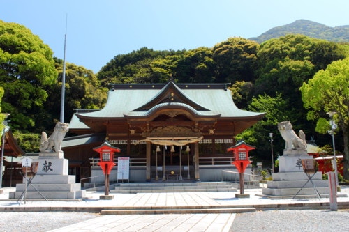 帯祝いとは 帯祝いの由来と必要な準備 帯祝いの流れについて ママリ 帯祝いとは 帯祝いの由来と必要な準備 帯祝いの流れについて ママリ