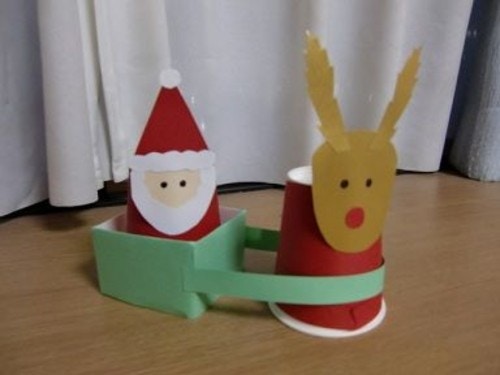 クリスマスの工作を親子で楽しむ 身近な物で作れる簡単アイデアと工作キット ママリ