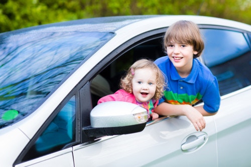 子育てに車は必要 車を所有するメリットとデメリットをご紹介 ママリ