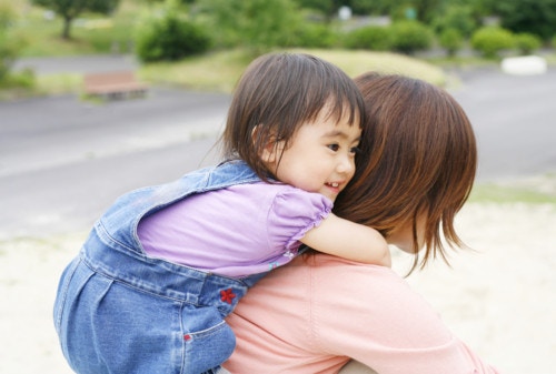 やさしい子守り帯！汎用型の「おんぶもっこ」を使ってみませんか？ [ママリ]