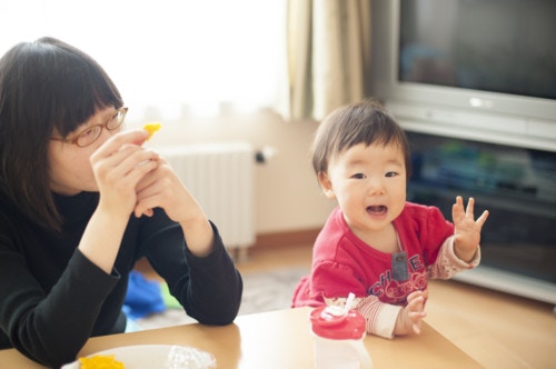 なかなか起きない 困ったな そんなときに役立つ 子供をスムーズに起こす方法 ママリ なかなか起きない 困ったな そんなときに役立つ 子供をスムーズに起こす方法 ママリ