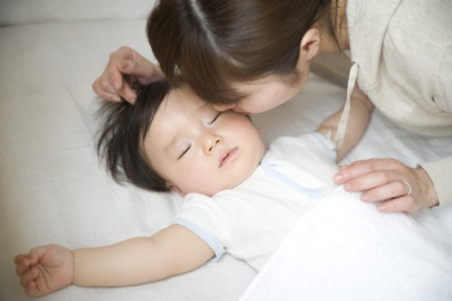 皆はどうしてる ママ1人で行う 新生児と上の子の寝かしつけ ママリ 皆はどうしてる ママ1人で行う 新生児と上の子の寝かしつけ ママリ