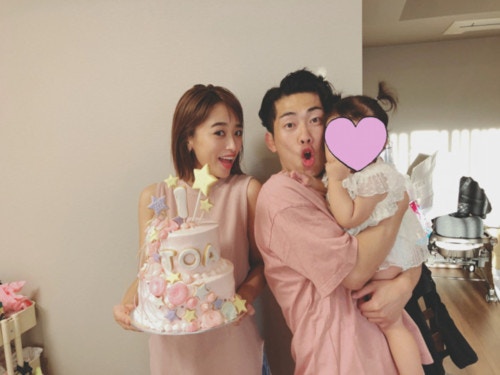 2ページ目 人気ママモデル 近藤千尋さんの娘さんが1歳に 誕生日パーティーの様子をチェック ママリ 2ページ目 人気ママモデル 近藤千尋さんの娘さんが1歳に 誕生日パーティーの様子をチェック ママリ