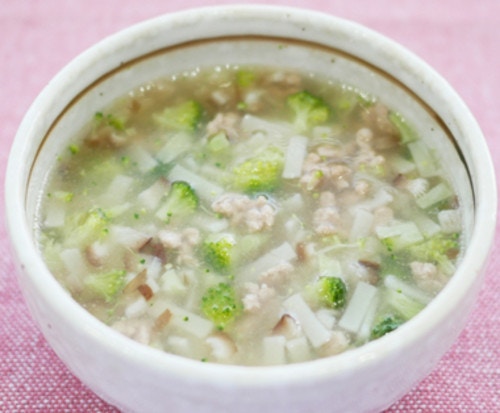 離乳食のうどんはいつから 離乳食初期 中期 後期で食べられるレシピご紹介 ママリ 離乳食のうどんはいつから 離乳食初期 中期 後期で食べられるレシピご紹介 ママリ