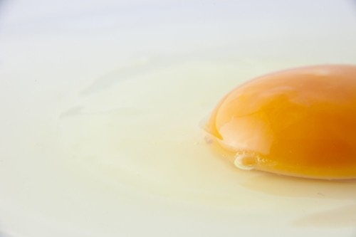 離乳食期に卵を使えるのはいつから 離乳食後期と完了期で食べられる卵を使ったレシピご紹介 ママリ 離乳食期に卵を使えるのはいつから 離乳食後期と完了期で食べられる卵を使ったレシピご紹介 ママリ