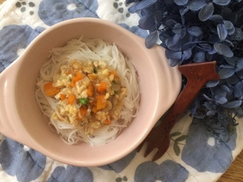 離乳食時期 ピーマンはいつから 離乳食後期 完了期で食べられるレシピご紹介 ママリ 離乳食時期 ピーマンはいつから 離乳食後期 完了期で食べられるレシピご紹介 ママリ