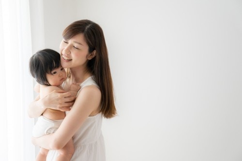 イライラを子供にぶつけてしまい 最低な母親です 気持ちの切り替え方を教えてください ママリ イライラを子供にぶつけてしまい 最低な母親です 気持ちの切り替え方を教えてください ママリ