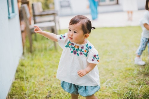 1歳6ヶ月ごろの子供の成長について知ろう 発達とお世話のポイント ママリ 1歳6ヶ月ごろの子供の成長について知ろう 発達とお世話のポイント ママリ