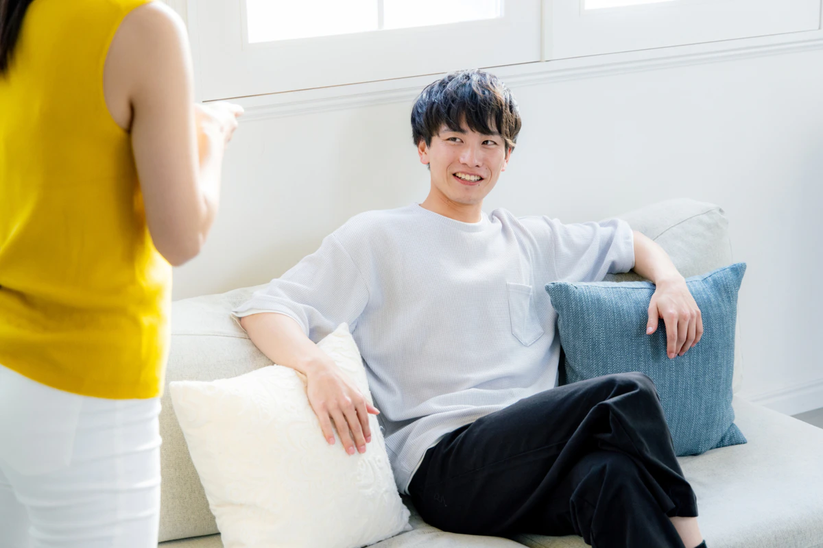 夫　イライラ　妻