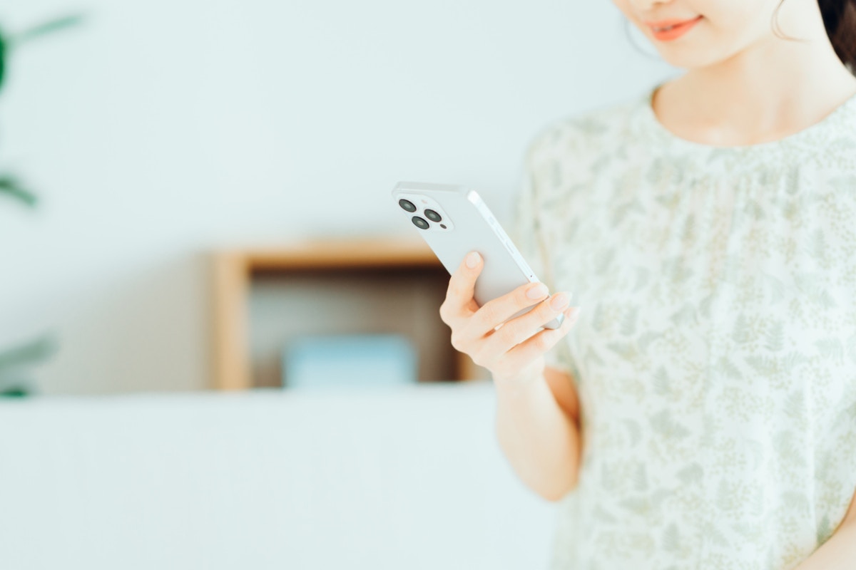 スマホ　手元