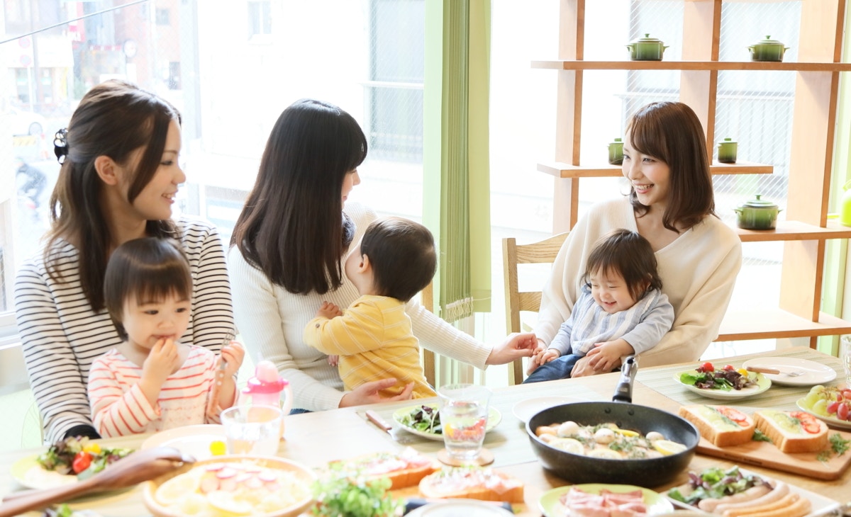 ママ友　ランチ