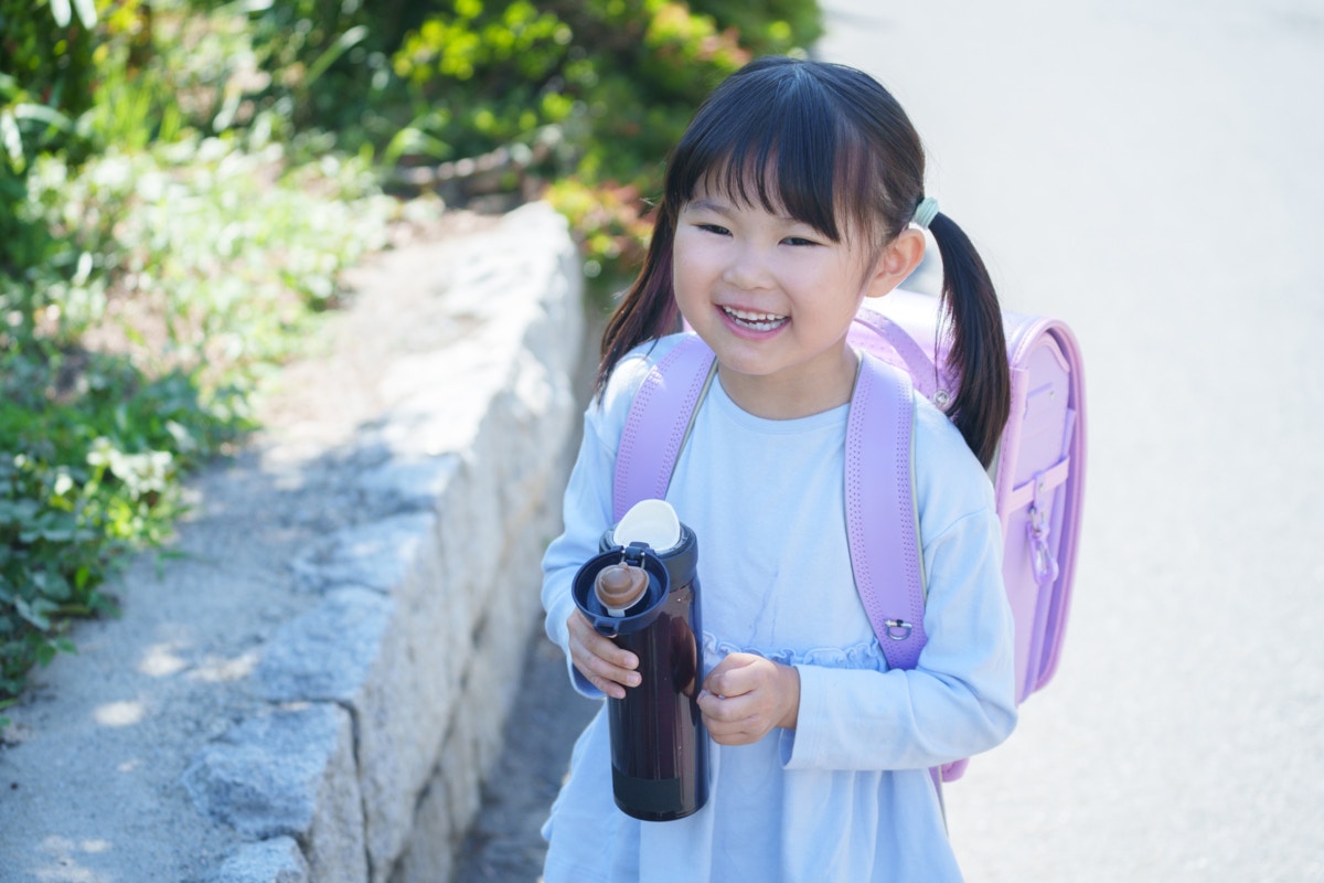 水筒　小学生