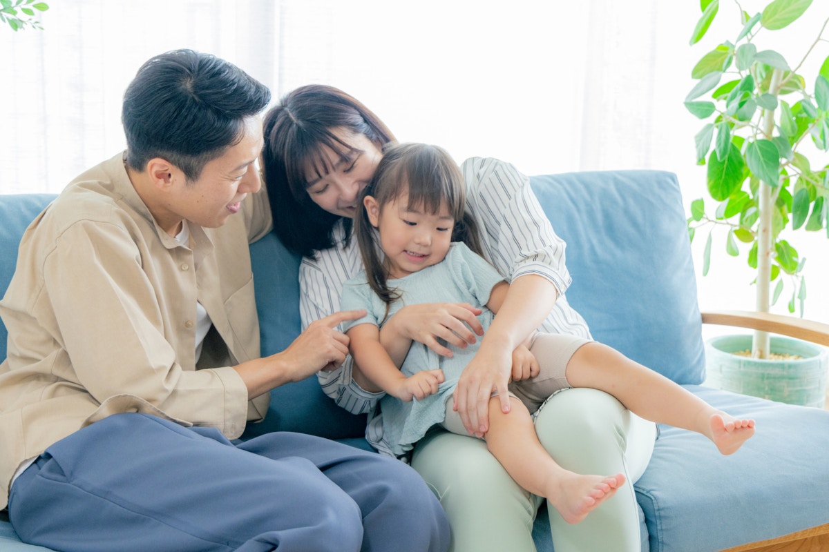 リビング　娘　パパ　