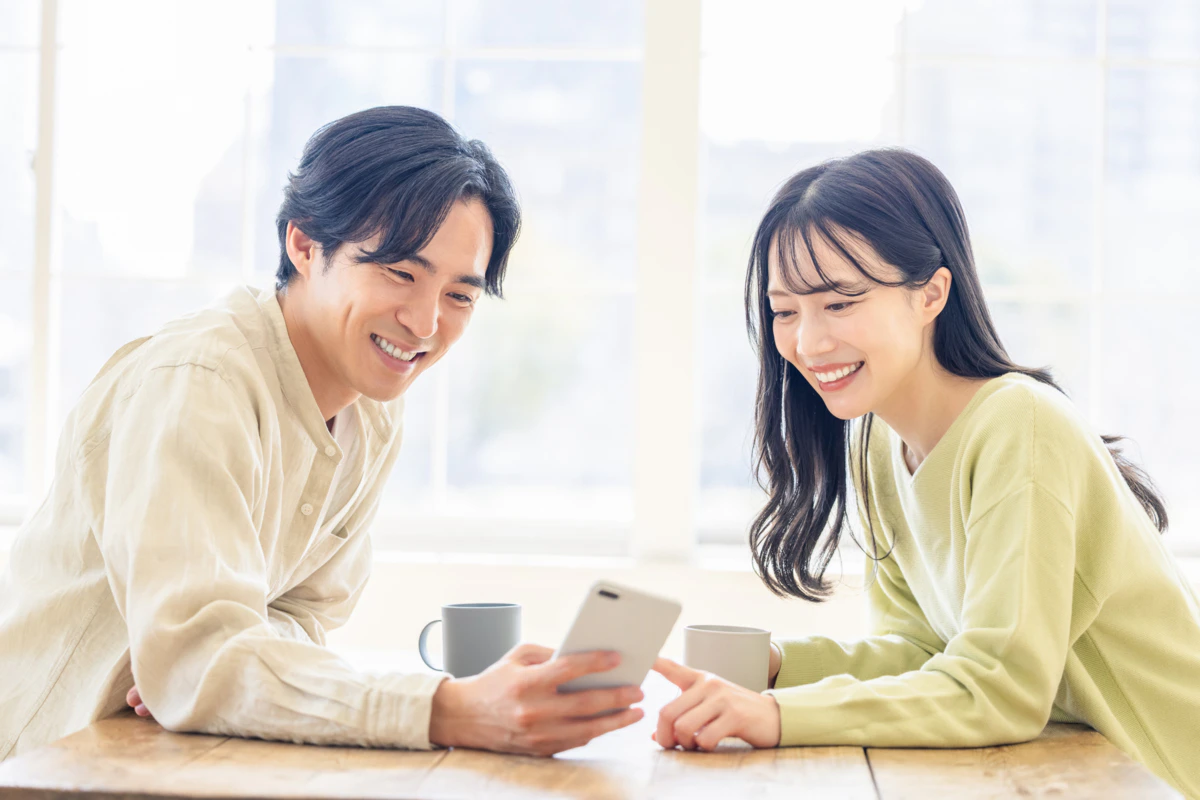 夫婦　スマホ