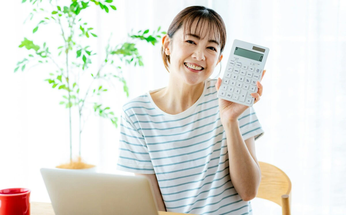 女性　電卓