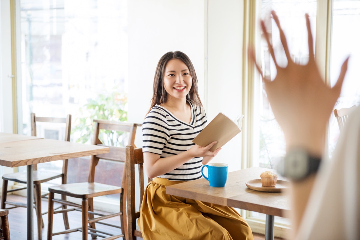 カフェ　待ち合わせ