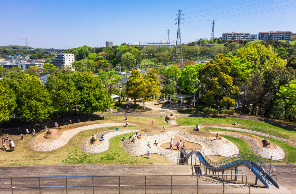 公園　子どもたち