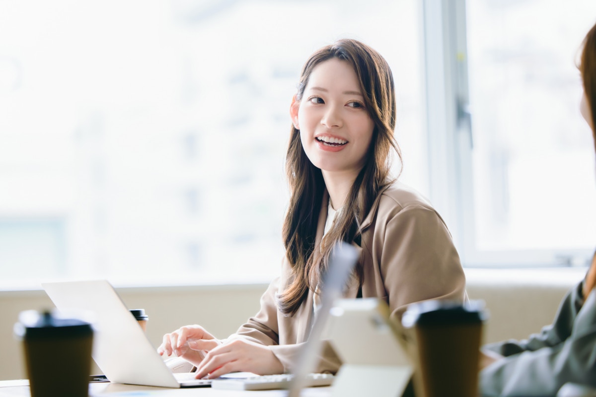 リクルート　女性